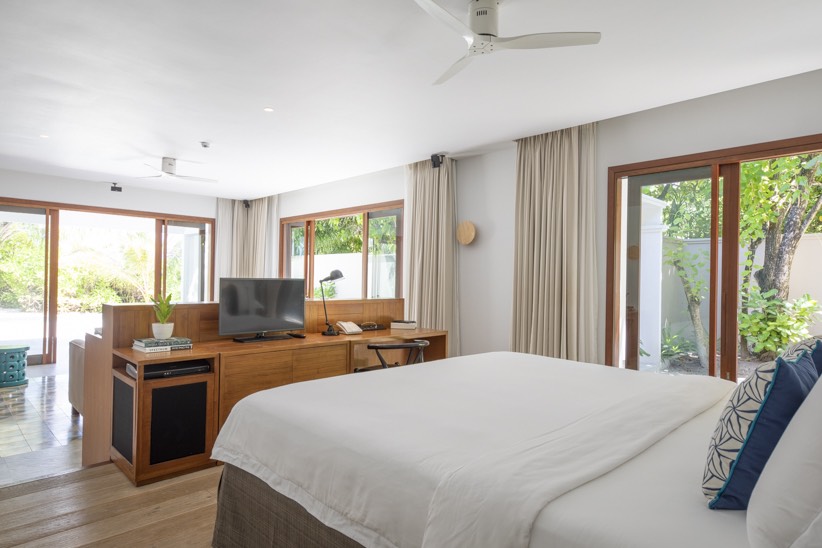 Beach Villa with Pool photo 11